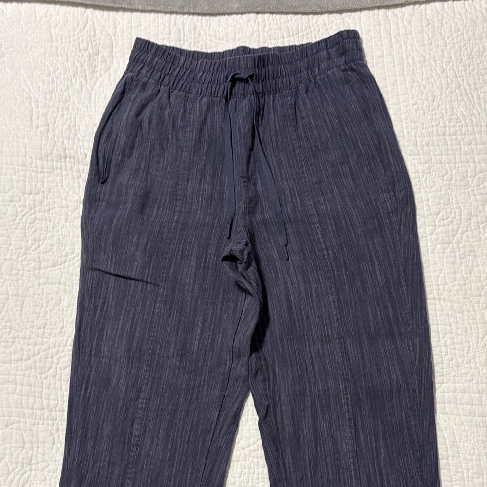Athleta Navy linen Drawstring Ankle Pants
